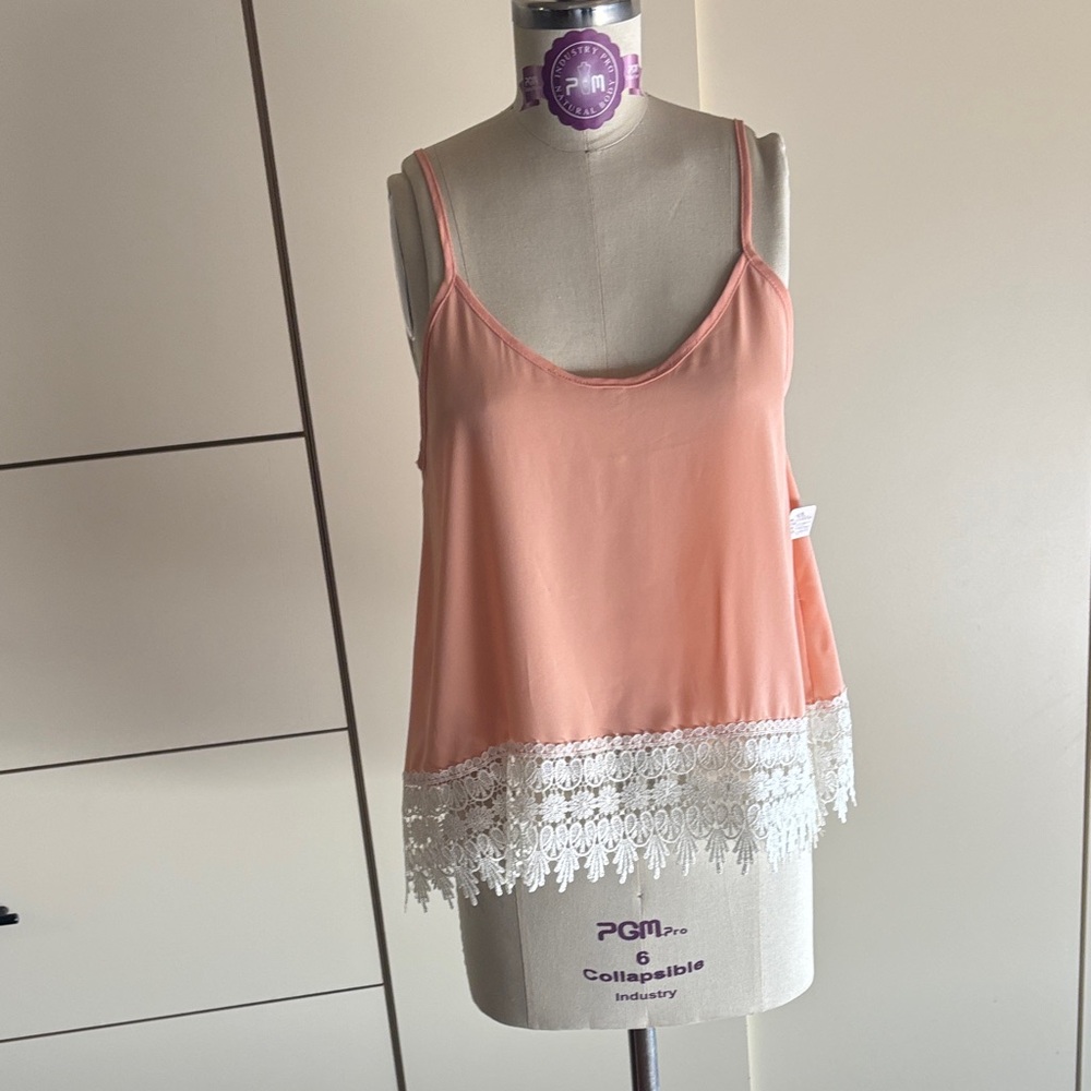Audrey Peach and White Lace Trim Tank Top